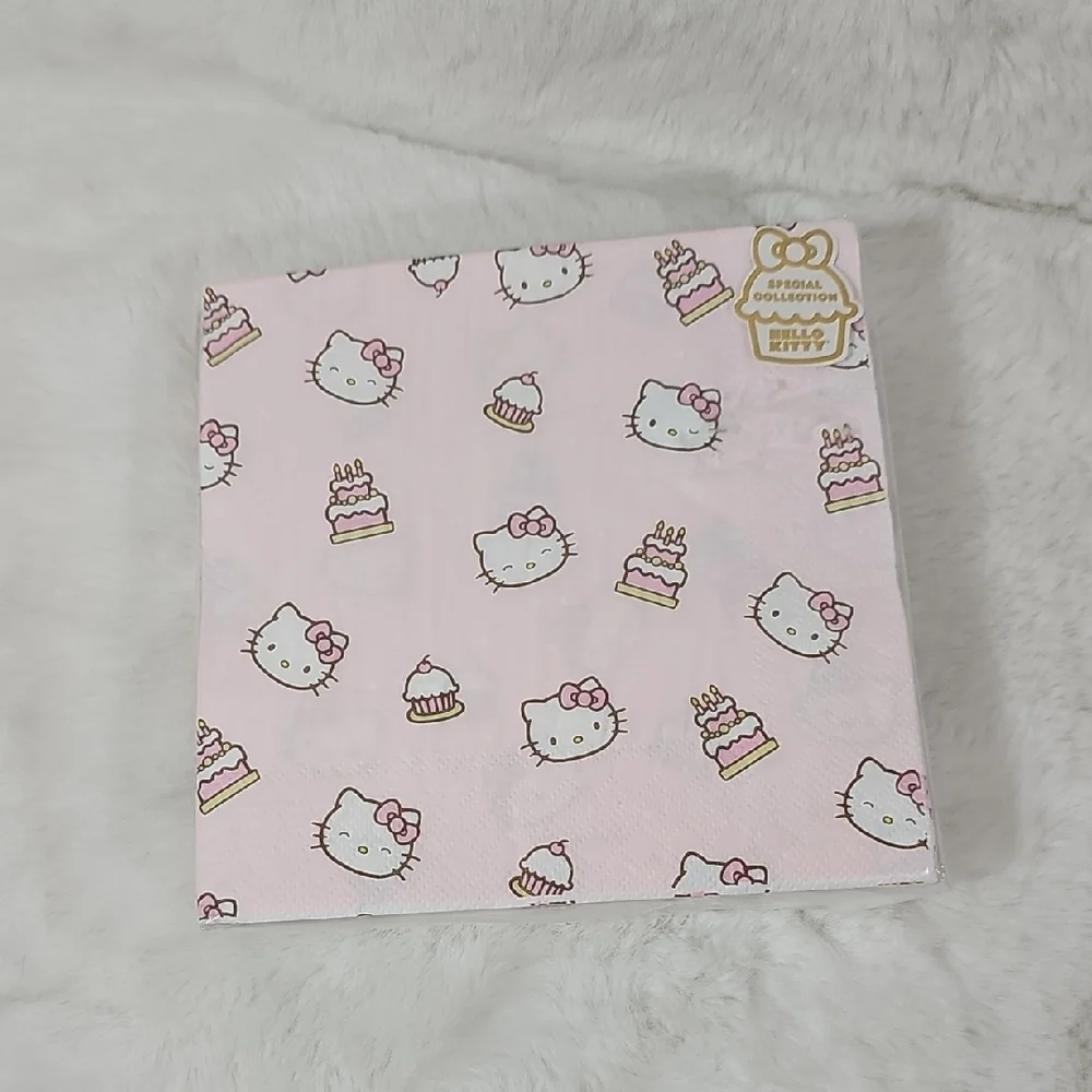 Sanrio Hello Kitty 40 Ct Luncheon Napkins 13